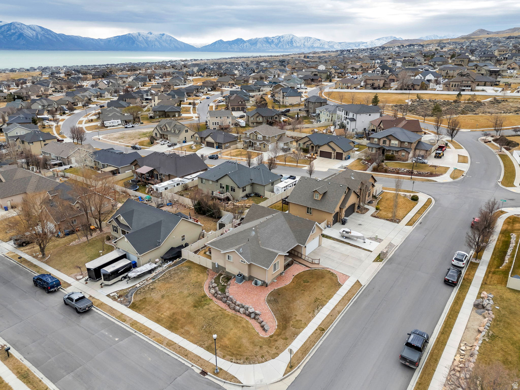 2394 S PALOMINO DR Saratoga Springs, UT 84045