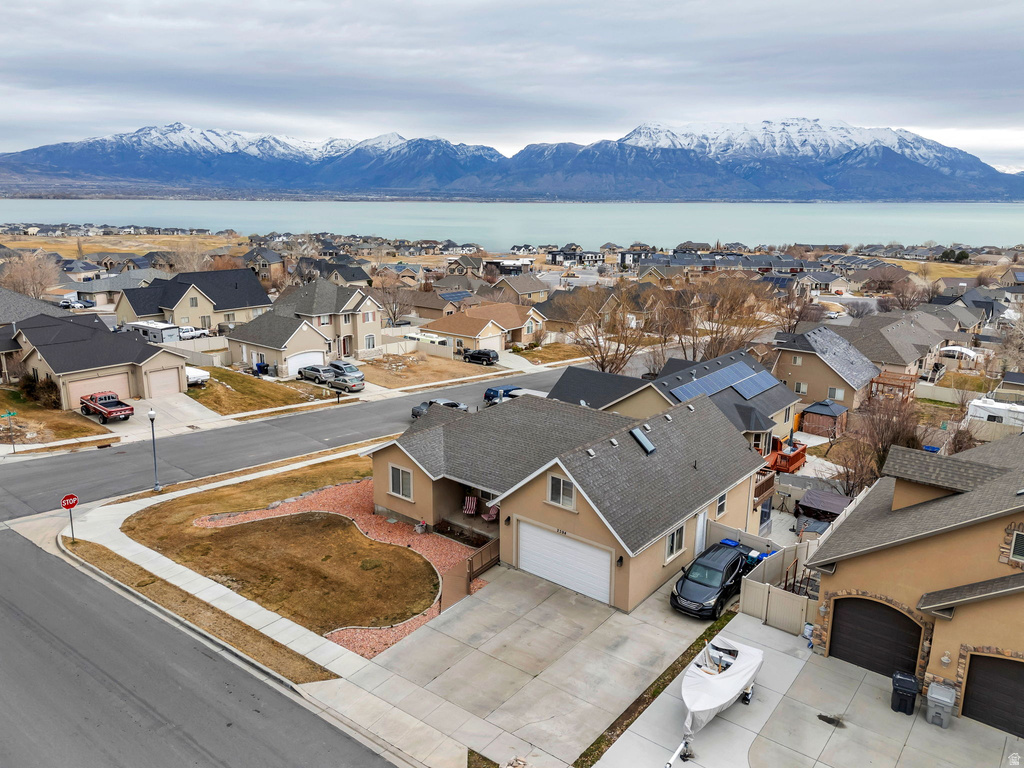 2394 S PALOMINO DR Saratoga Springs, UT 84045