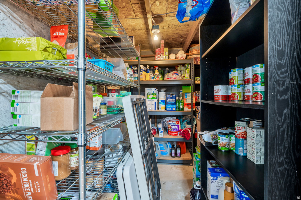 2394 S PALOMINO DR Saratoga Springs, UT 84045