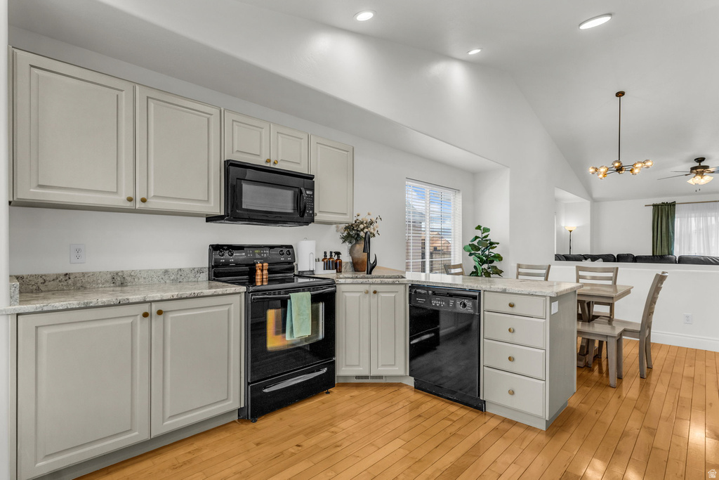 3095 E SOMERSET DR Spanish Fork, UT 84660