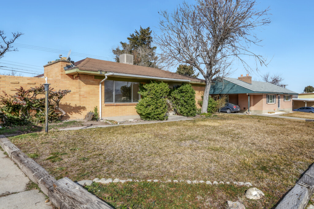 3584 S 6505 W West Valley City, UT 84128