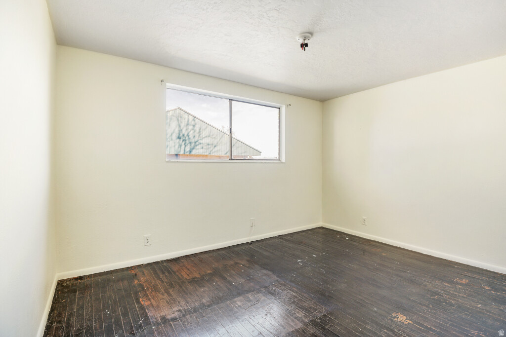 3584 S 6505 W West Valley City, UT 84128