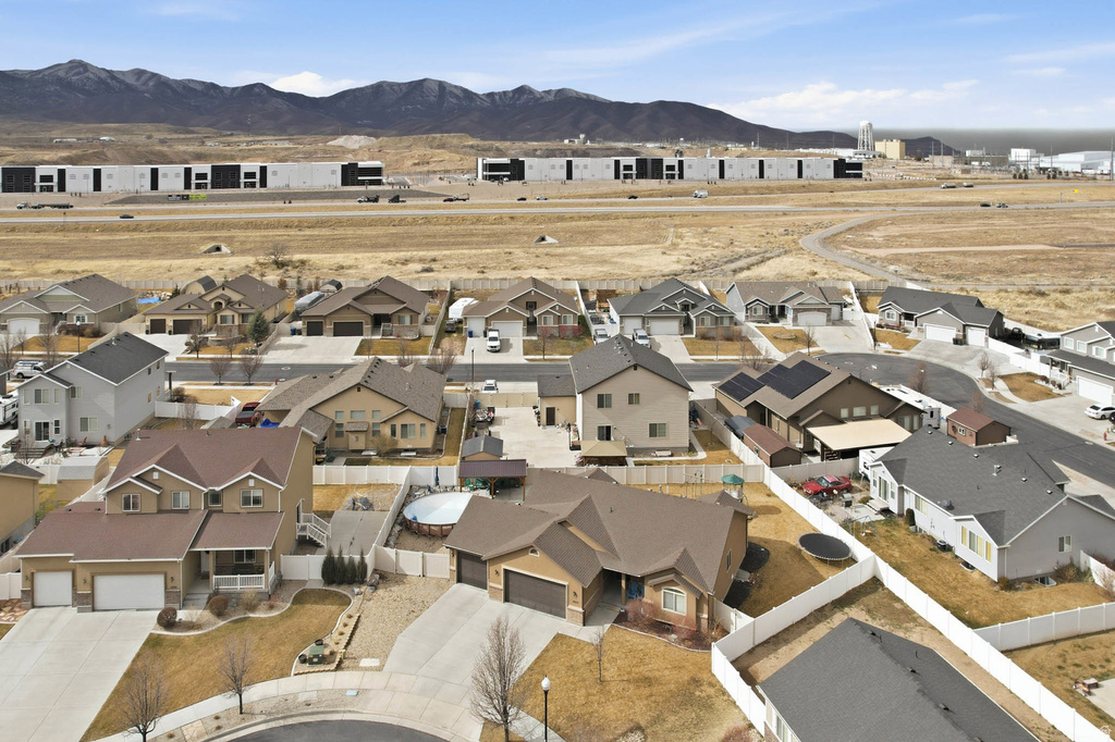 5652 S CHAMA WAY West Valley City, UT 84118