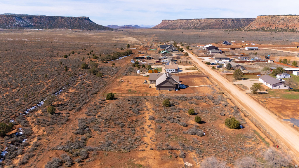 941 W SMITHSONIAN WAY Apple Valley, UT 84737