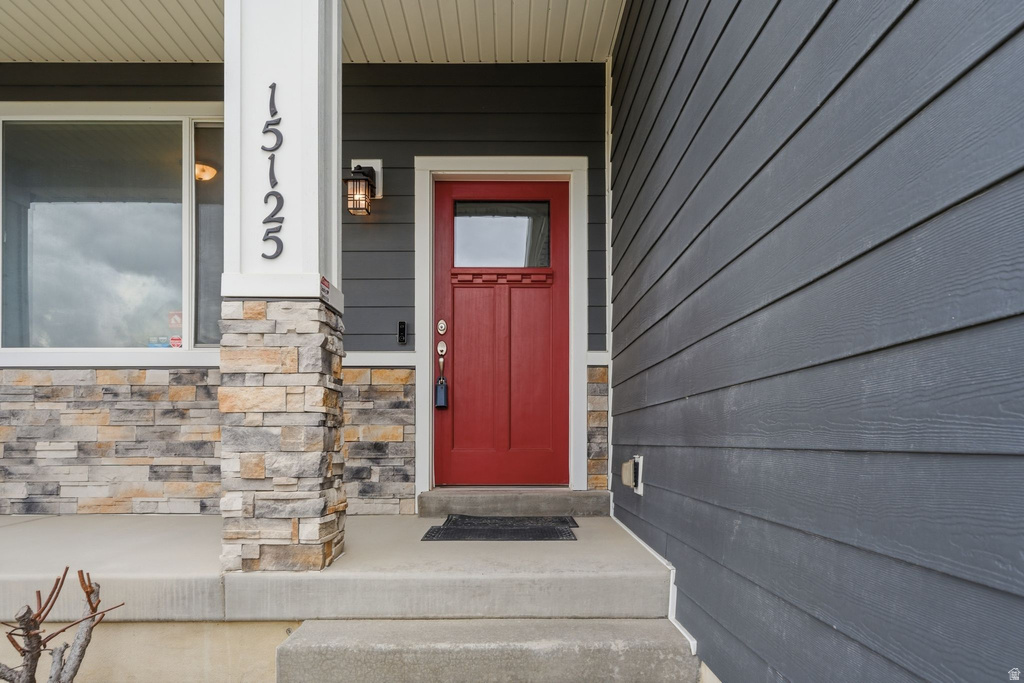 15125 S BATTLE DR Bluffdale, UT 84065