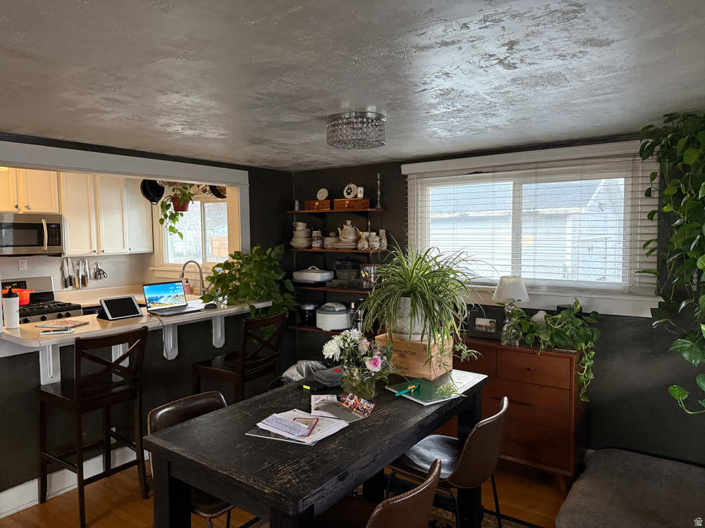 1409 S EDISON ST Salt Lake City, UT 84115