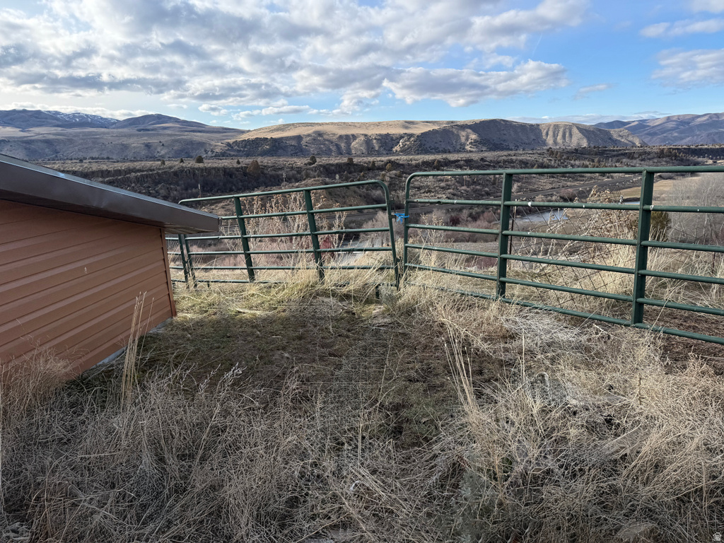 354 E LOWER ROCK RD Inkom, ID 83245