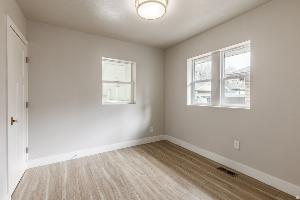 323 E WILLIAMS AVE Salt Lake City, UT 84111