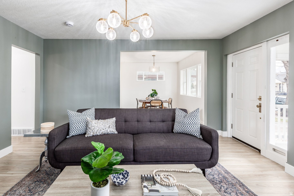 323 E WILLIAMS AVE Salt Lake City, UT 84111