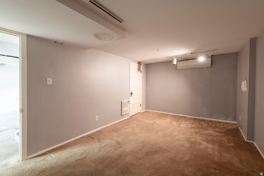 1419 E PRINCETON AVE Salt Lake City, UT 84105