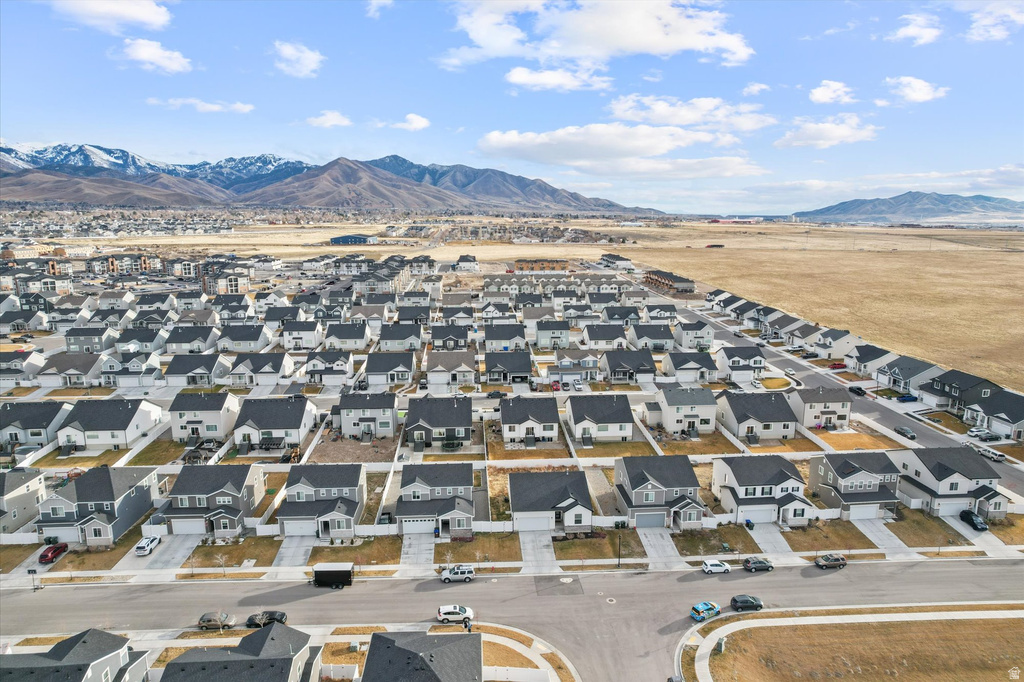 631 W 1470 N Tooele, UT 84074