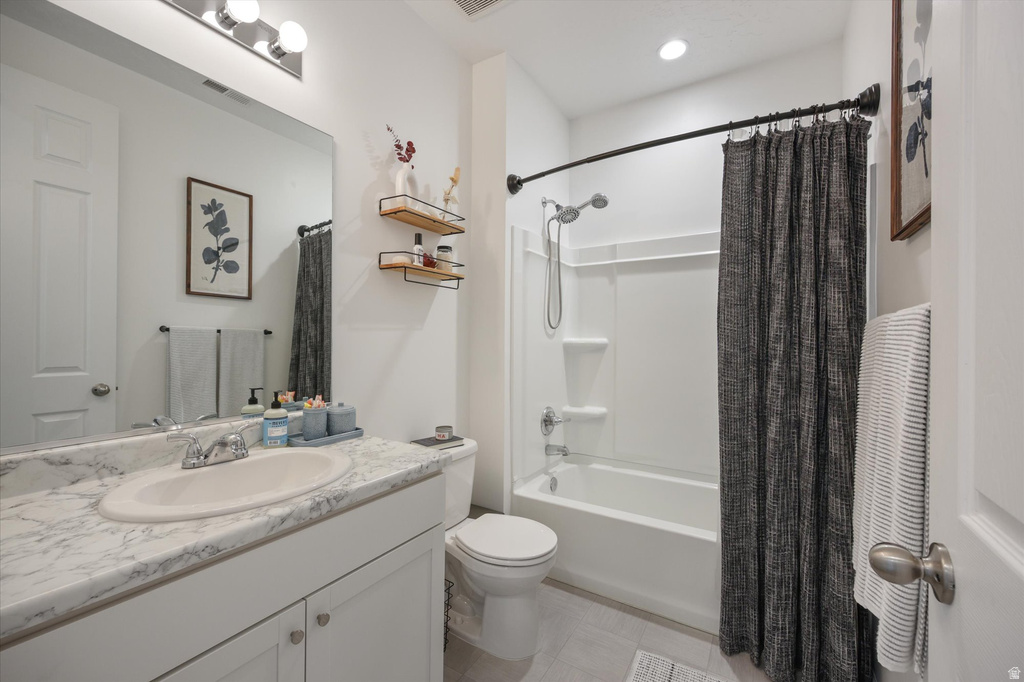 631 W 1470 N Tooele, UT 84074