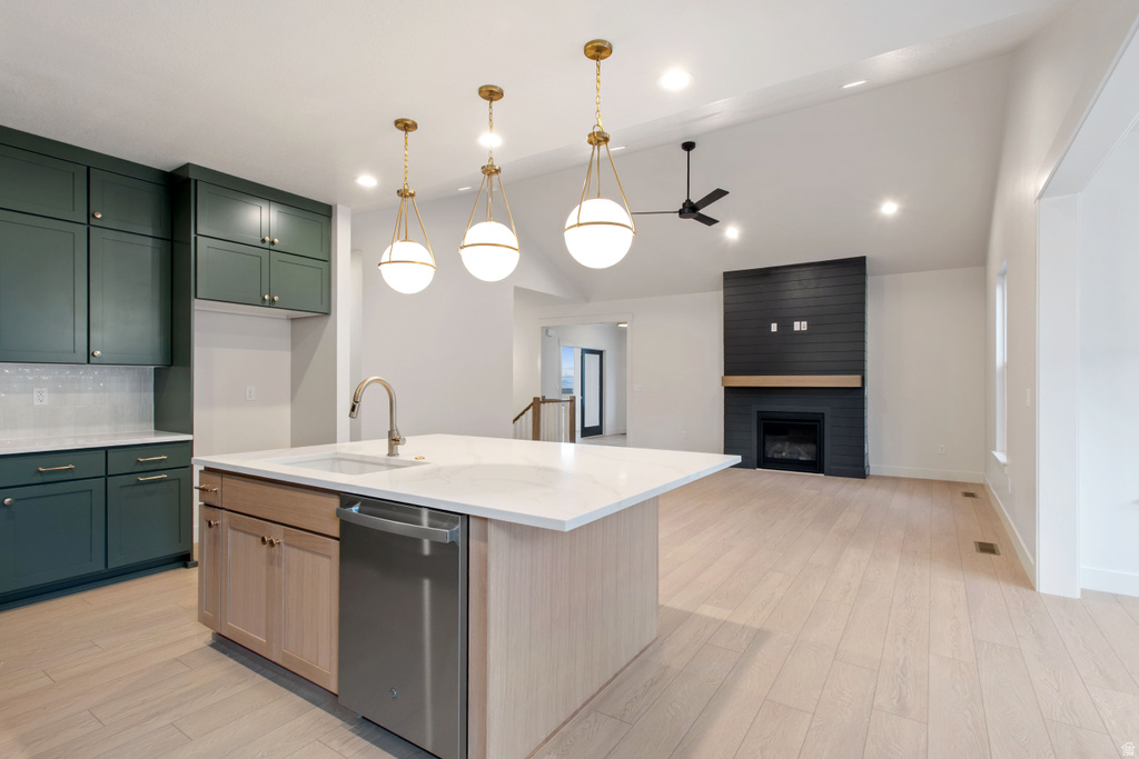 7156 W LAKE AVE #1-157 South Jordan, UT 84009