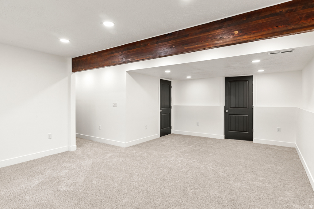 6095 S 2600 W Roy, UT 84067