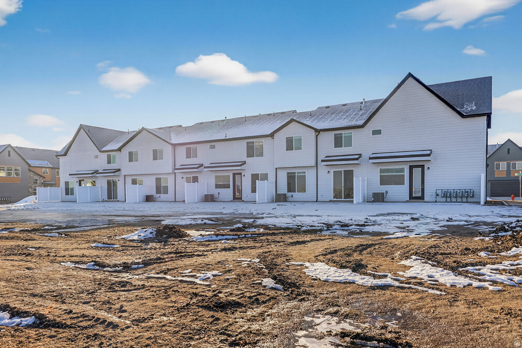 2762 W 2775 N #153 Plain City, UT 84404