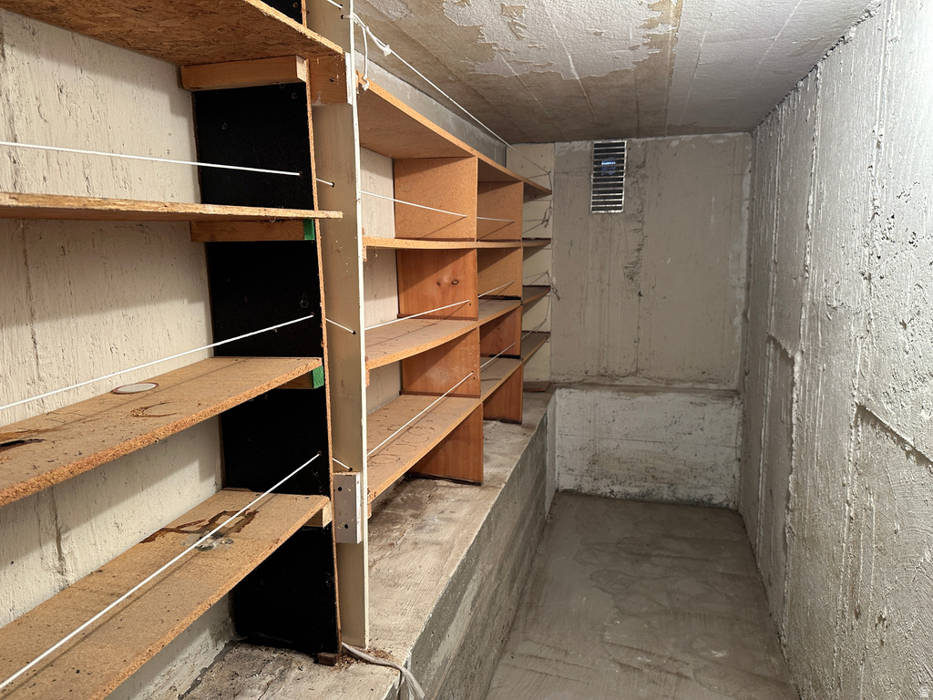 2510 W 6900 N Honeyville, UT 84314