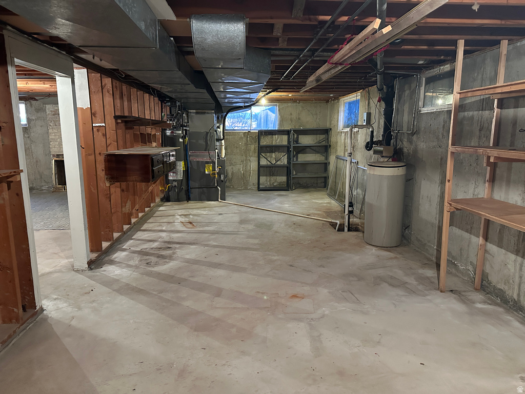 2510 W 6900 N Honeyville, UT 84314