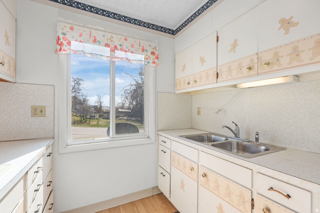 2510 W 6900 N Honeyville, UT 84314