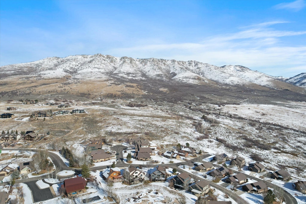 5823 E ELKHORN DR Eden, UT 84310