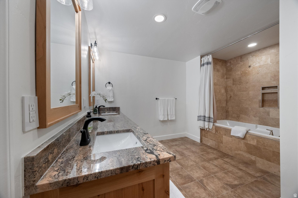 5823 E ELKHORN DR Eden, UT 84310