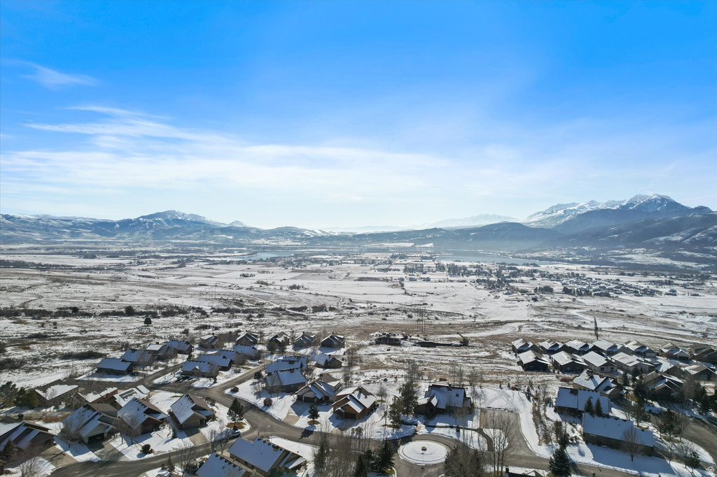 5823 E ELKHORN DR Eden, UT 84310