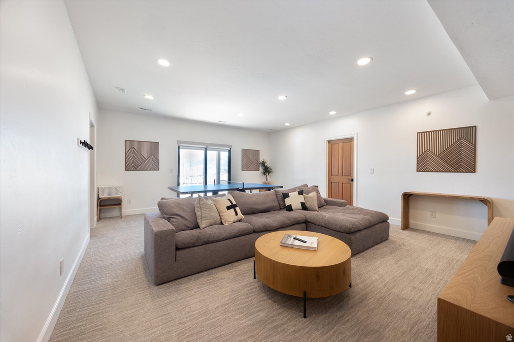 5823 E ELKHORN DR Eden, UT 84310