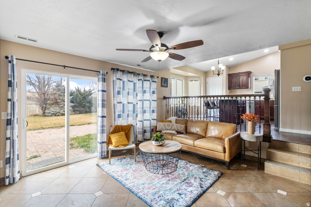 1089 S TOPAZ RD Saratoga Springs, UT 84045