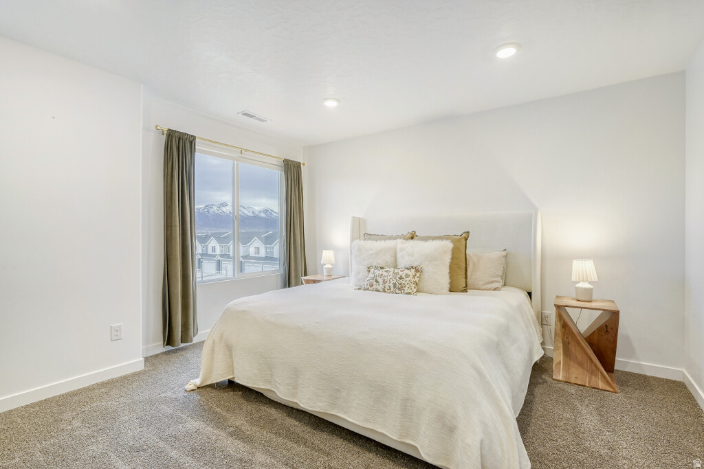 978 E DRIFTER LN Saratoga Springs, UT 84045