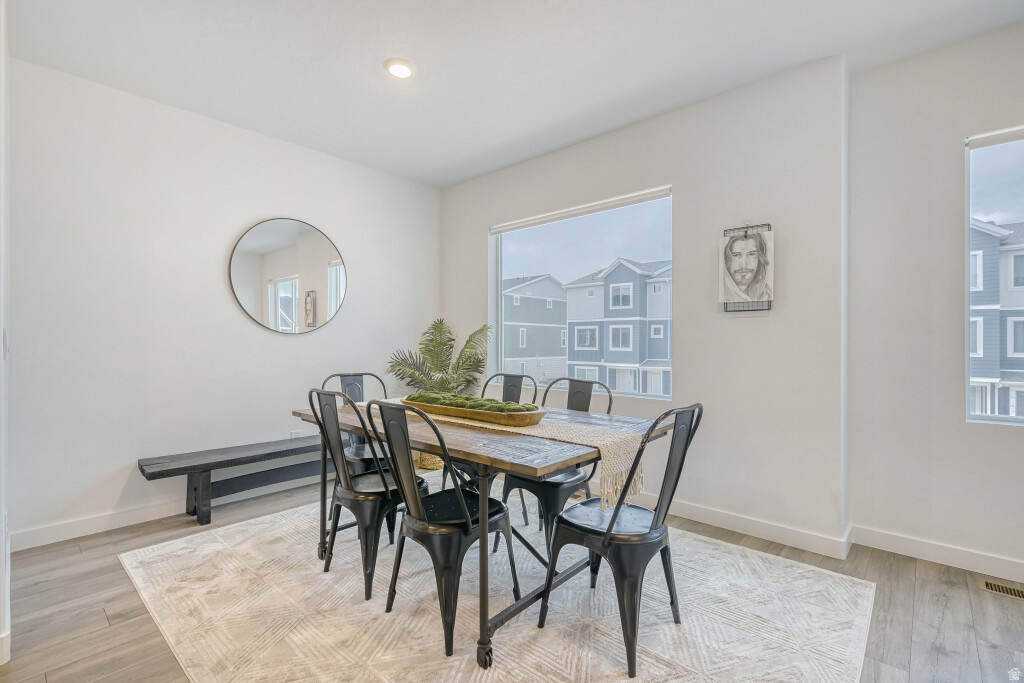 978 E DRIFTER LN Saratoga Springs, UT 84045