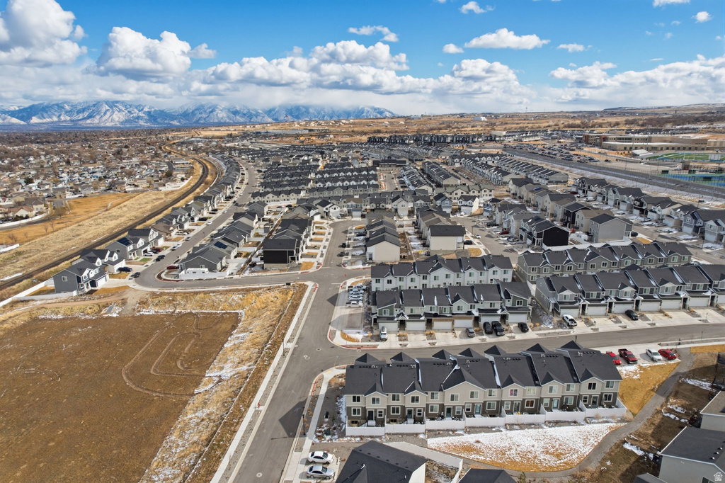 3742 S GOLD BANK DR #1235 Magna, UT 84044