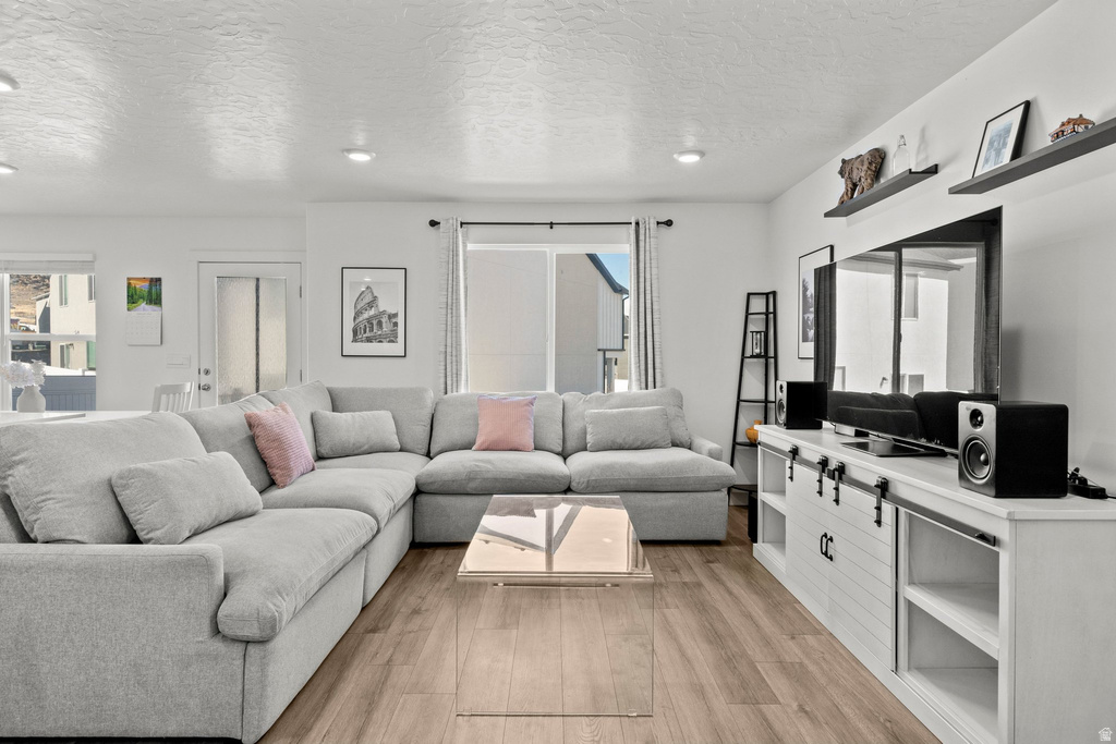 3742 S GOLD BANK DR #1235 Magna, UT 84044