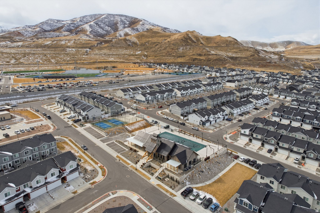 3742 S GOLD BANK DR #1235 Magna, UT 84044