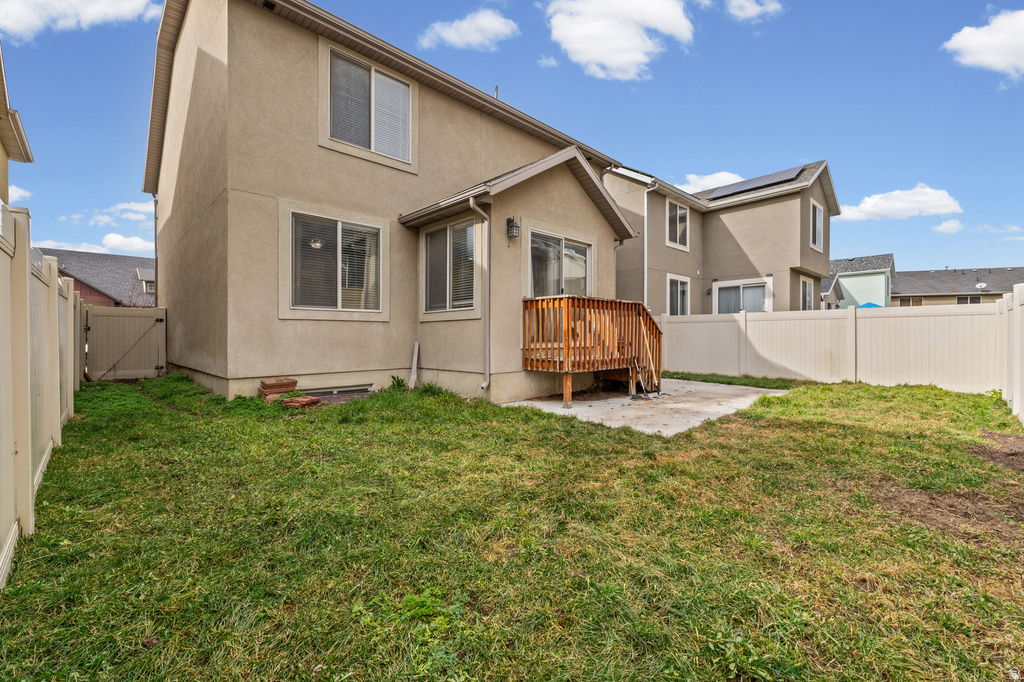 2468 S LAUREL West Haven, UT 84401