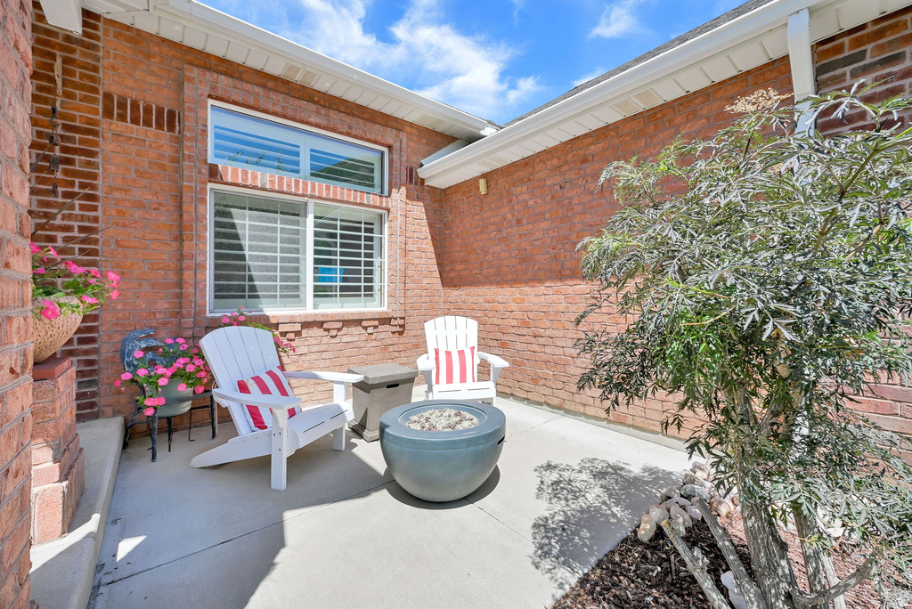 1269 ALICE LN Farmington, UT 84025