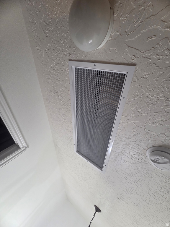 1083 N 700 E Springville, UT 84663