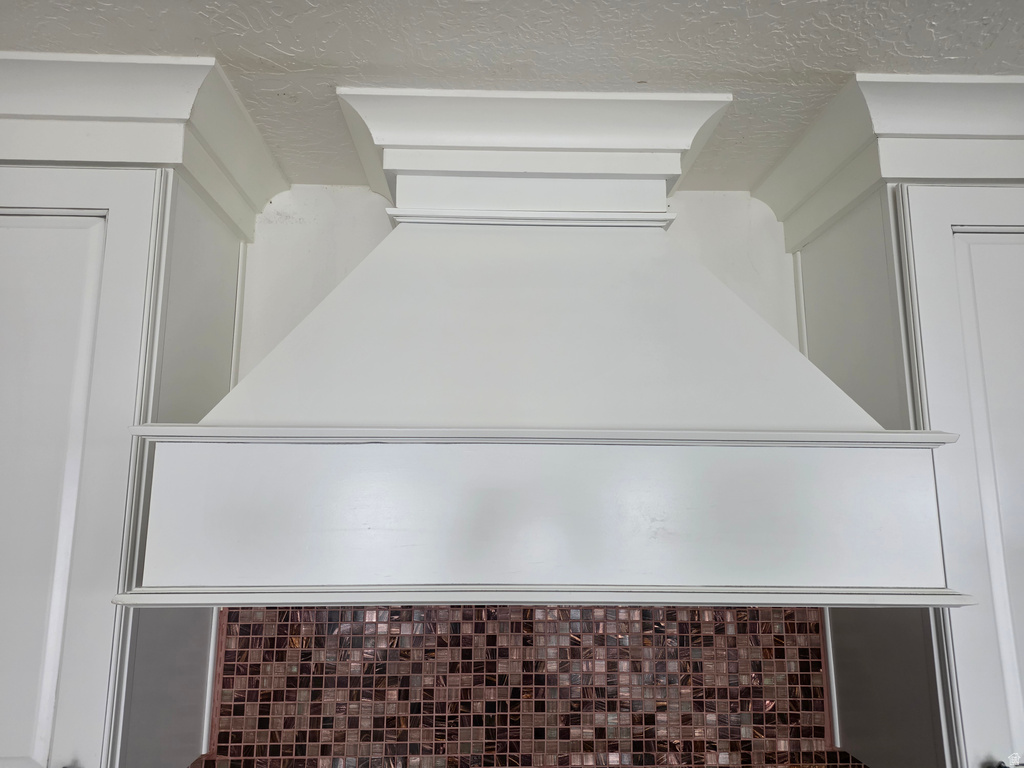 1083 N 700 E Springville, UT 84663