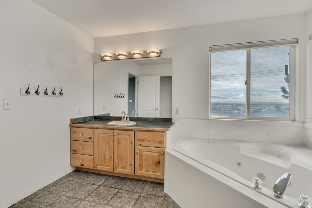 1083 N 700 E Springville, UT 84663