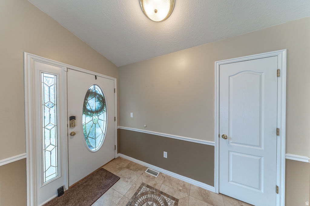 2353 CANYON VIEW DR Layton, UT 84040