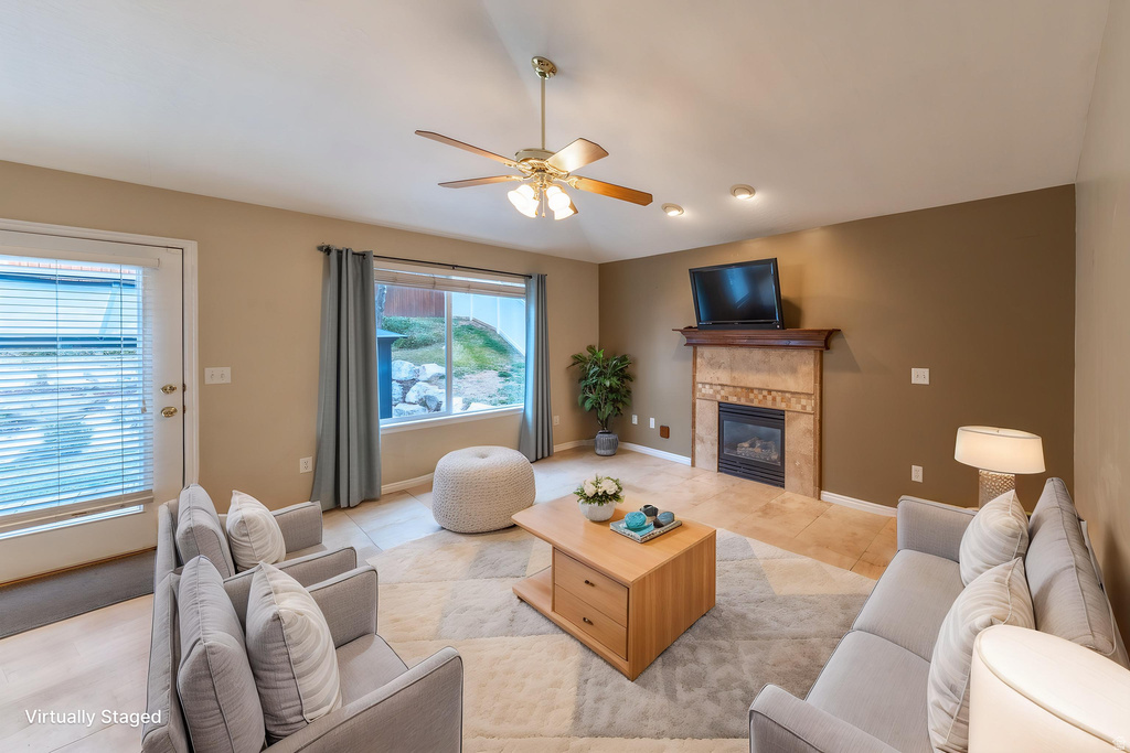 2353 CANYON VIEW DR Layton, UT 84040