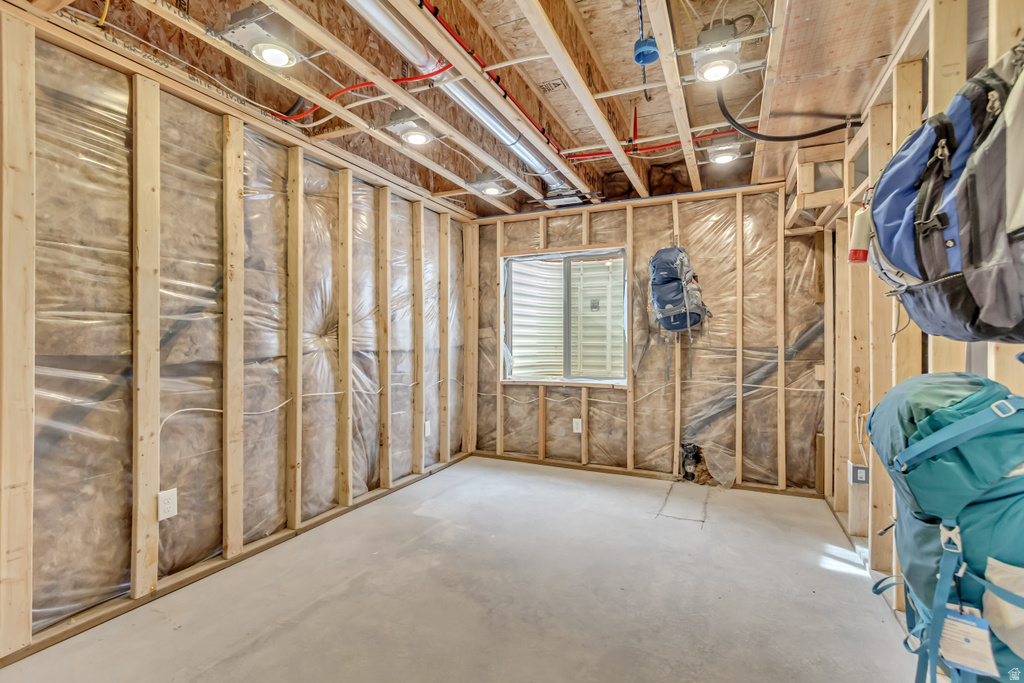 370 STONE HOLLOW DR Santaquin, UT 84655