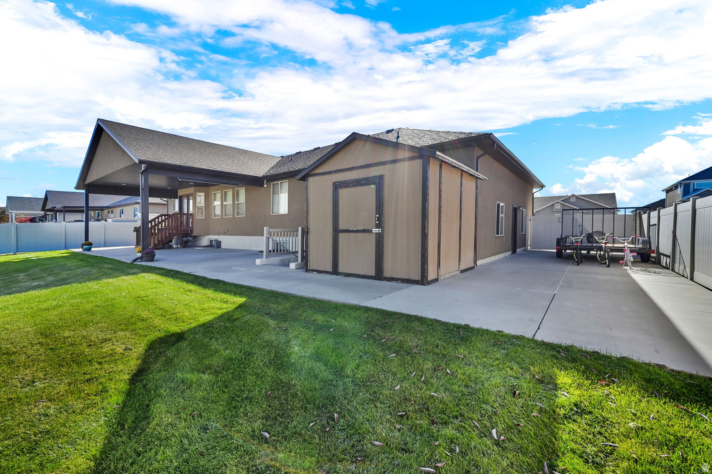 4450 W 5775 S Hooper, UT 84315