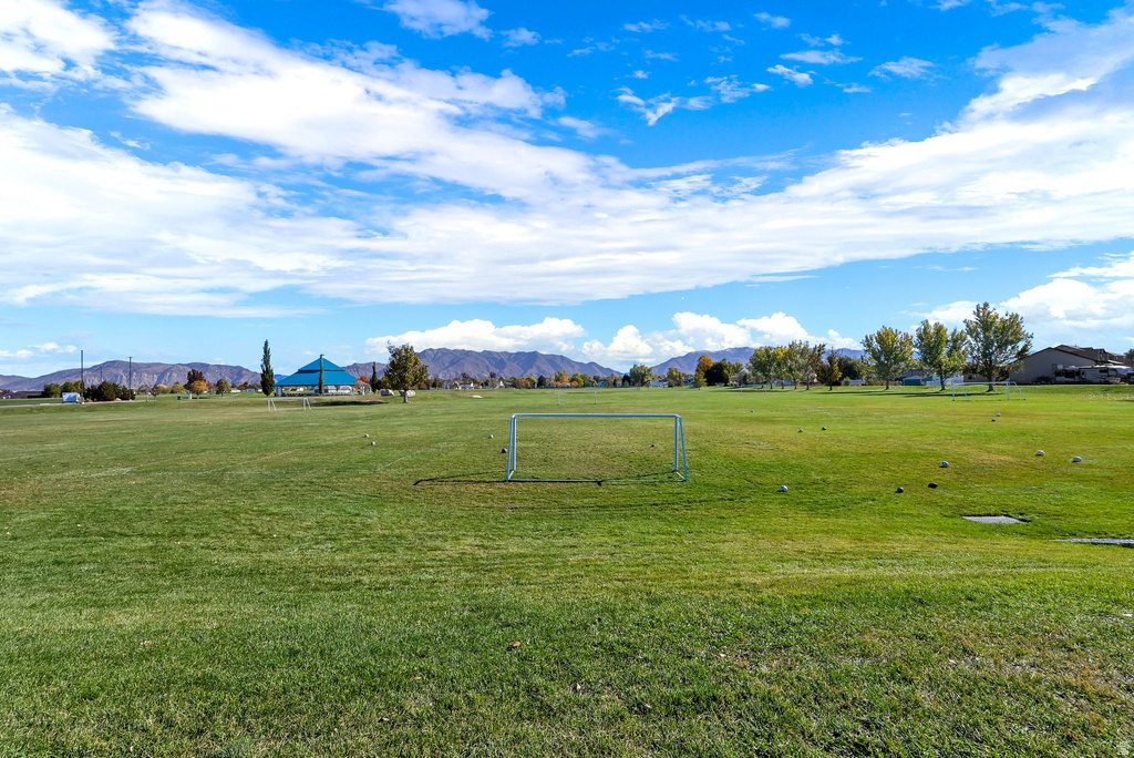 4450 W 5775 S Hooper, UT 84315