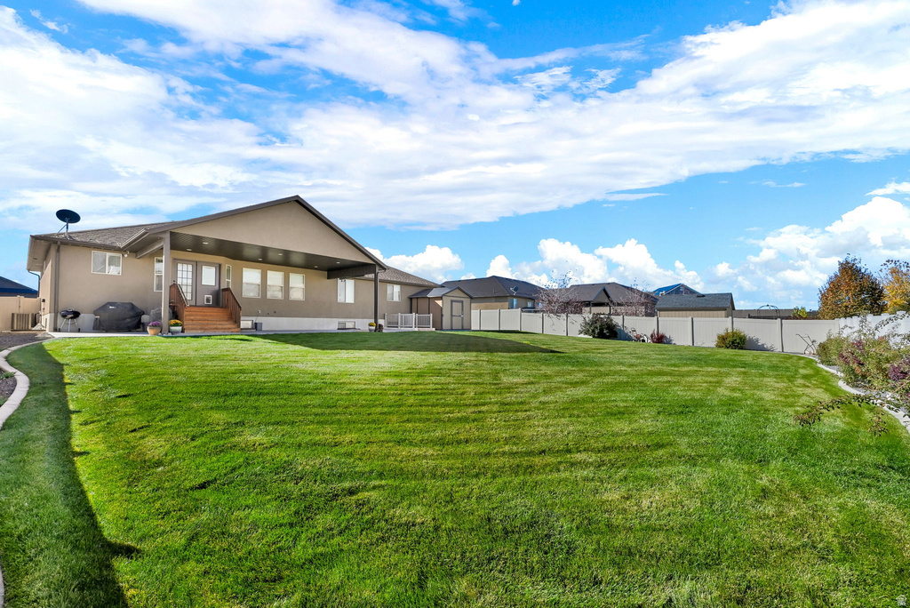 4450 W 5775 S Hooper, UT 84315