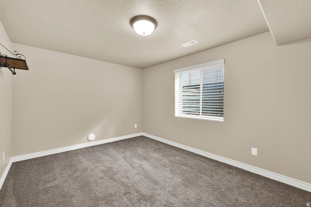 4450 W 5775 S Hooper, UT 84315