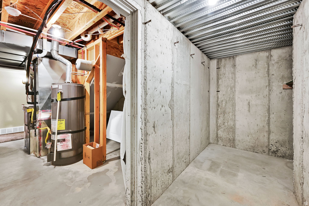 4450 W 5775 S Hooper, UT 84315