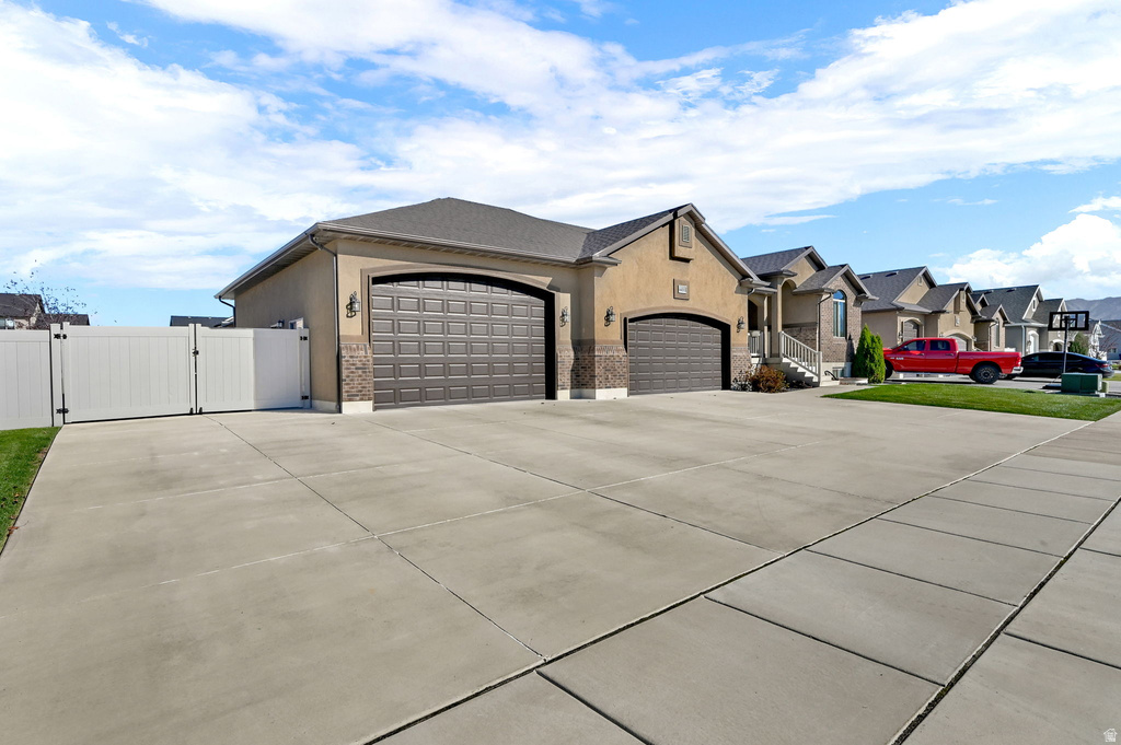 4450 W 5775 S Hooper, UT 84315