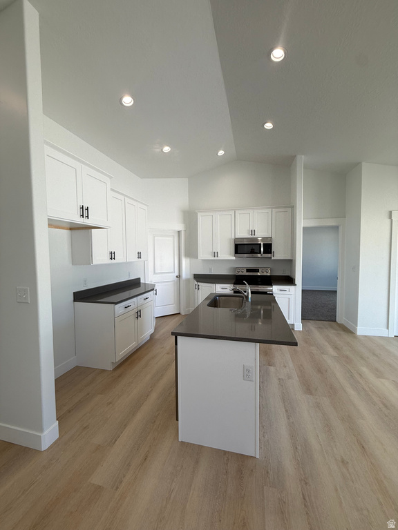 2349 E SEGO LILIY DR #493 Eagle Mountain, UT 84005