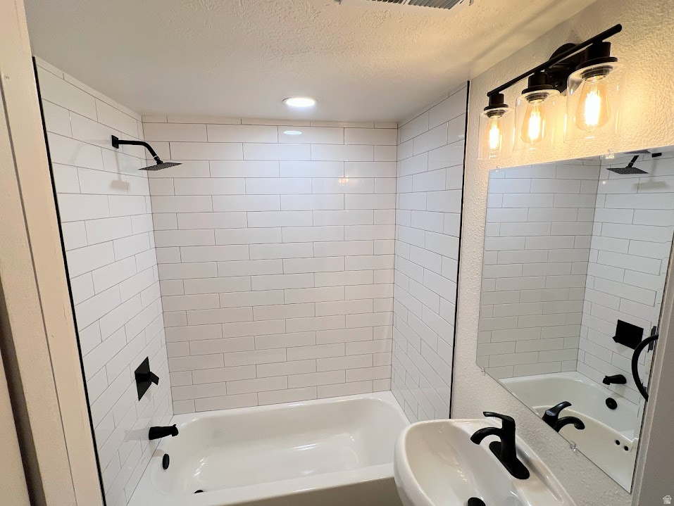 2845 S 8650 W Magna, UT 84044