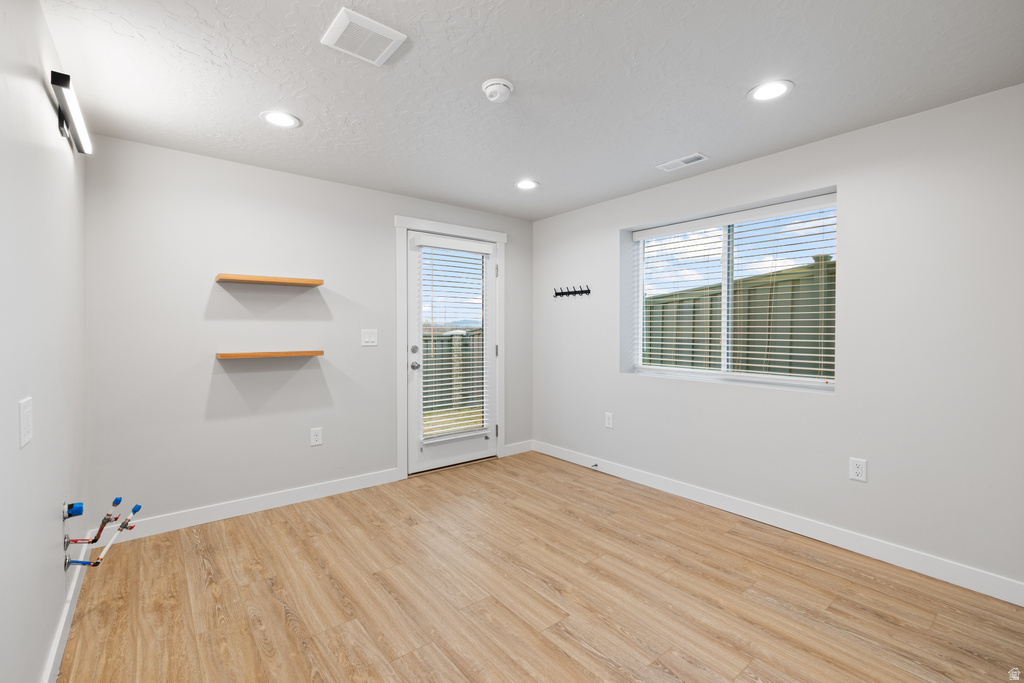 921 N EVELYN ST Farmington, UT 84025