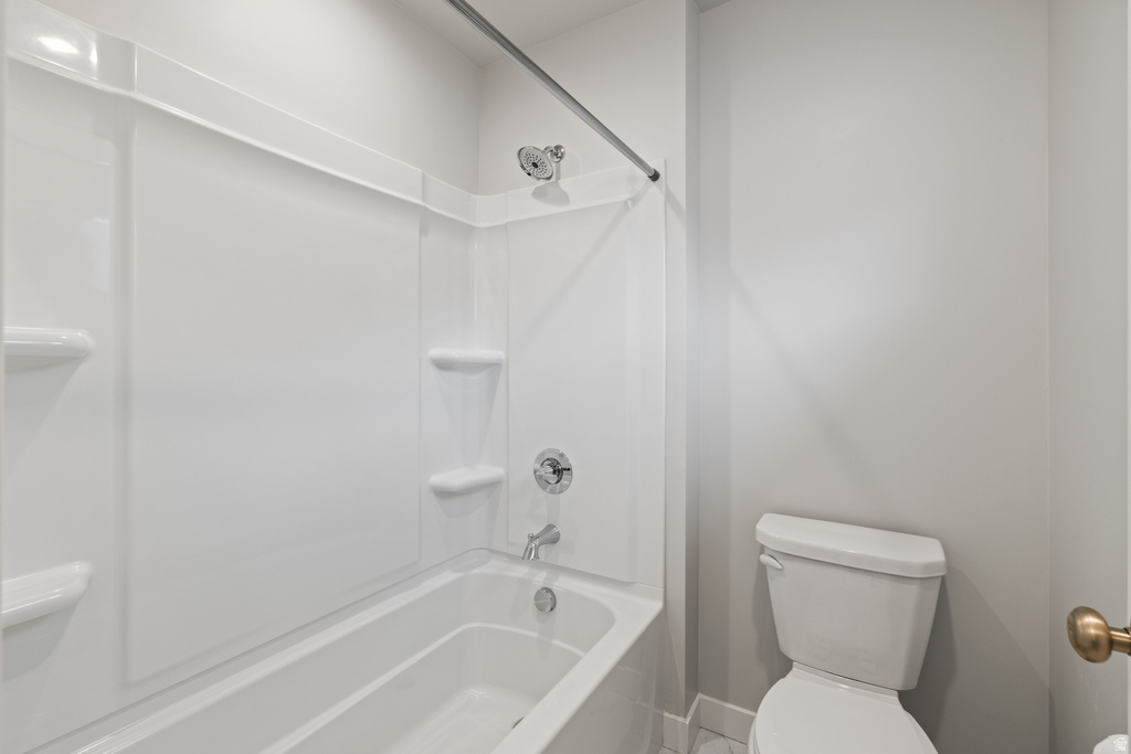 921 N EVELYN ST Farmington, UT 84025